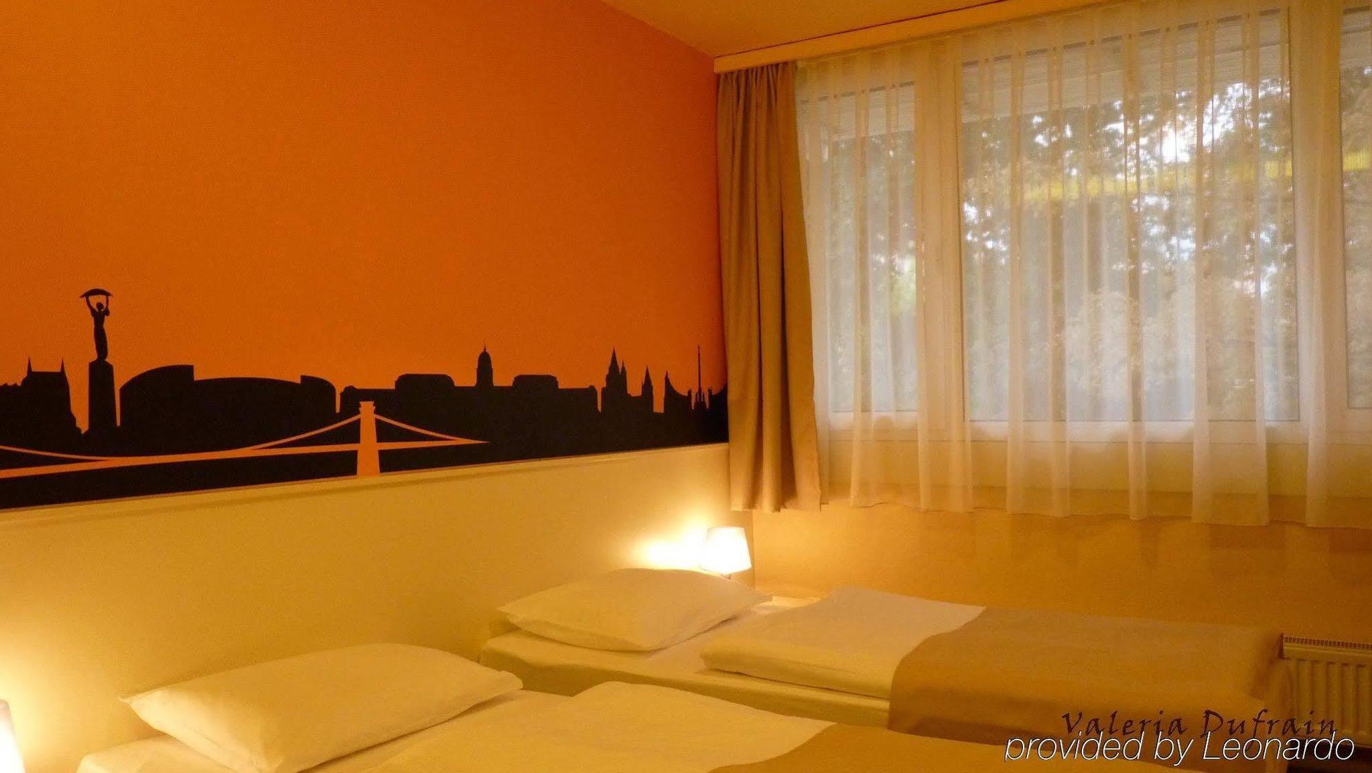 Hotel Pest Inn Budapest Exterior foto